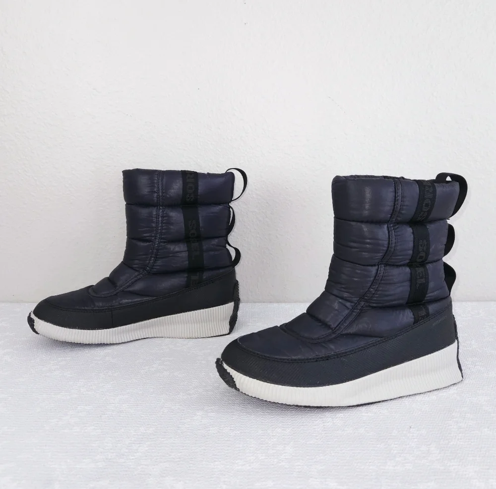 SOREL Out 'N About Puffy Mid Boots Navy Blue US 8